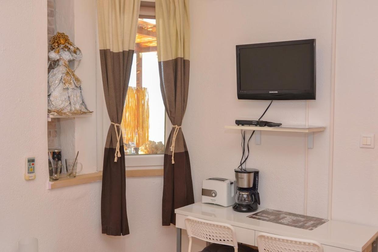 Apartment And Room Sveti Jakov Dubrovnik Kültér fotó